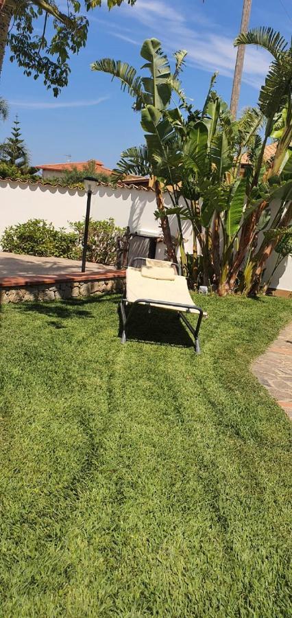 VILLA MARIANNA CON PISCINA PRIVATA ampi spazi esterni e WIFI FREE Trabia Esterno foto