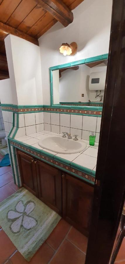 VILLA MARIANNA CON PISCINA PRIVATA ampi spazi esterni e WIFI FREE Trabia Esterno foto