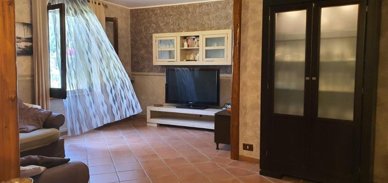 VILLA MARIANNA CON PISCINA PRIVATA ampi spazi esterni e WIFI FREE Trabia Esterno foto
