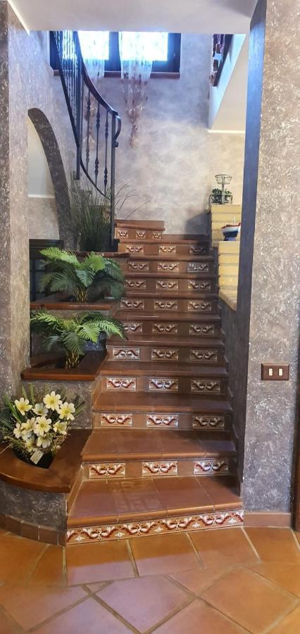 VILLA MARIANNA CON PISCINA PRIVATA ampi spazi esterni e WIFI FREE Trabia Esterno foto