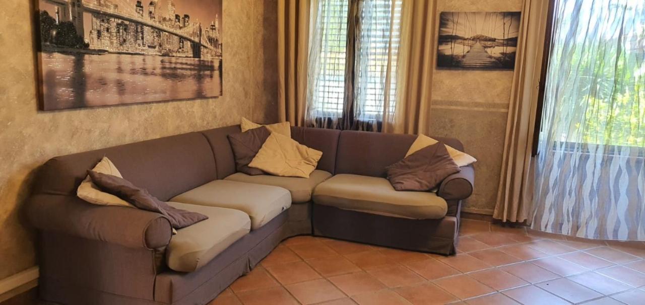 VILLA MARIANNA CON PISCINA PRIVATA ampi spazi esterni e WIFI FREE Trabia Esterno foto